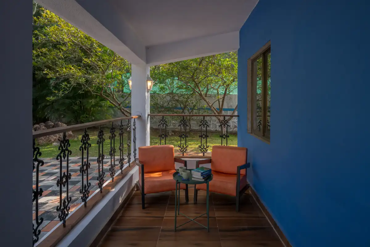 Adora Annex, Murud