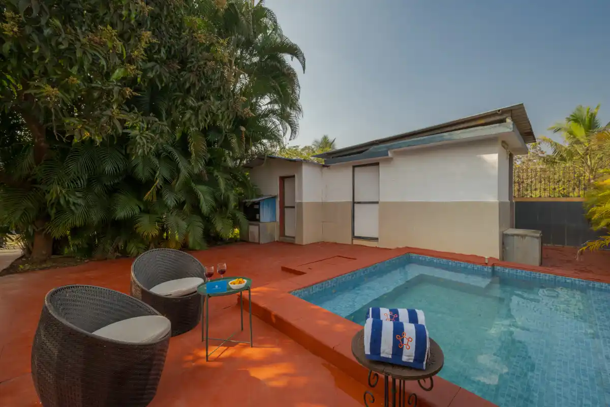Adora Annex, Murud