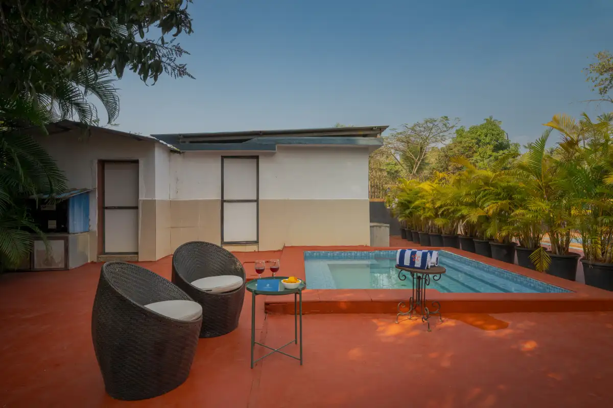 Adora Annex, Murud