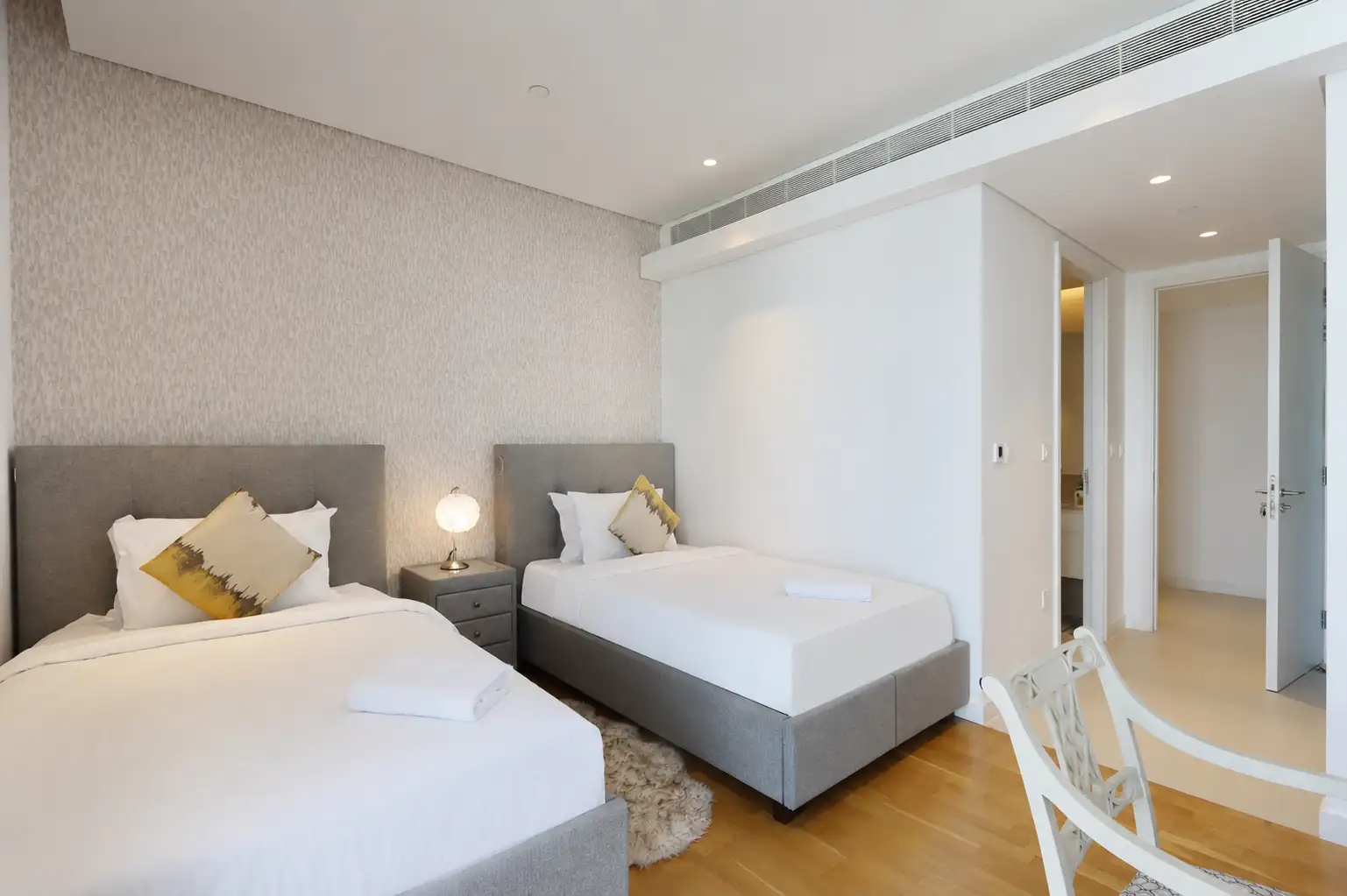 Ain Dubai Panorama: 3BR with Maid's Room, Dubai
