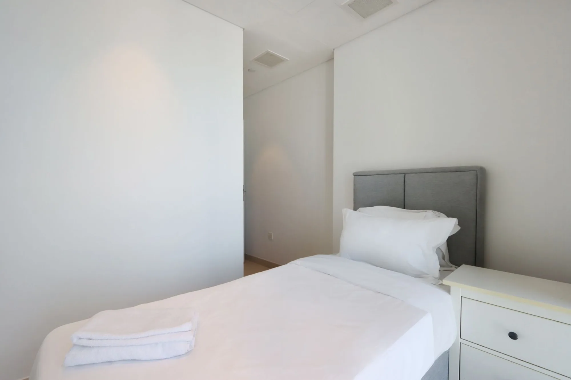 Ain Dubai Panorama: 3BR with Maid's Room, Dubai