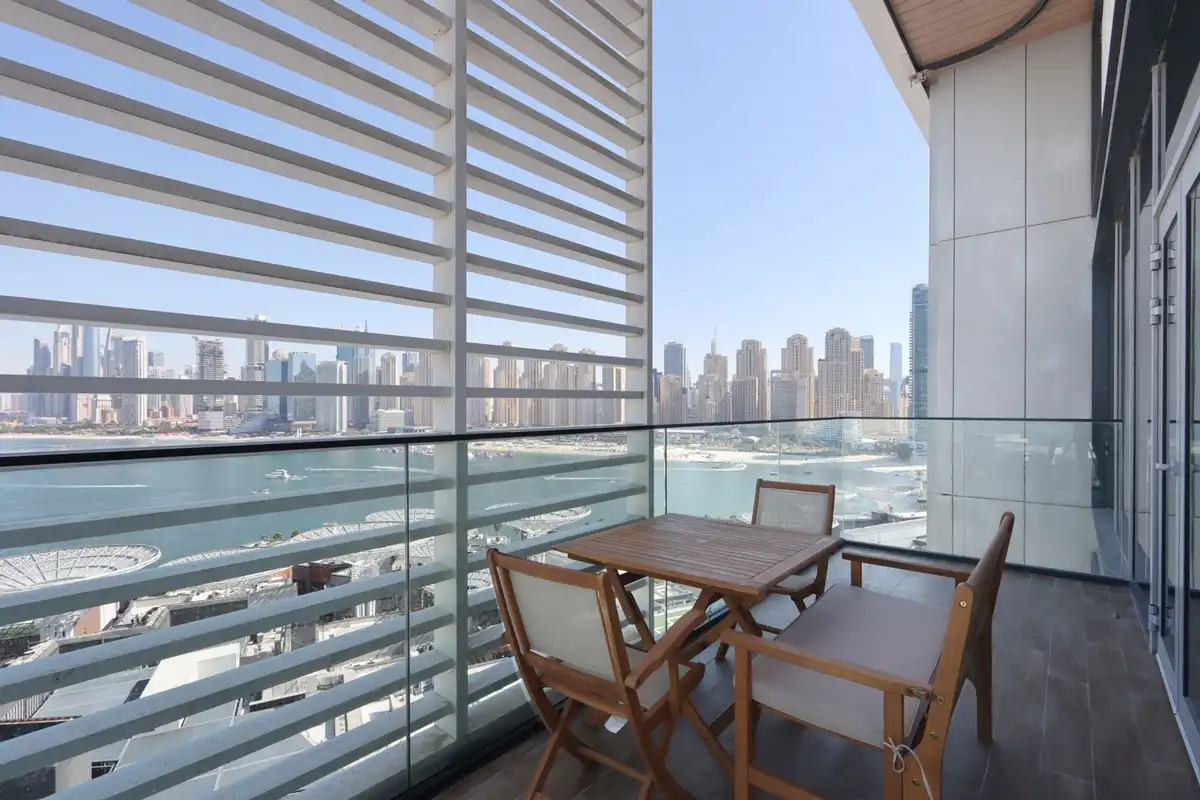 Ain Dubai Panorama: 3BR with Maid's Room, Dubai