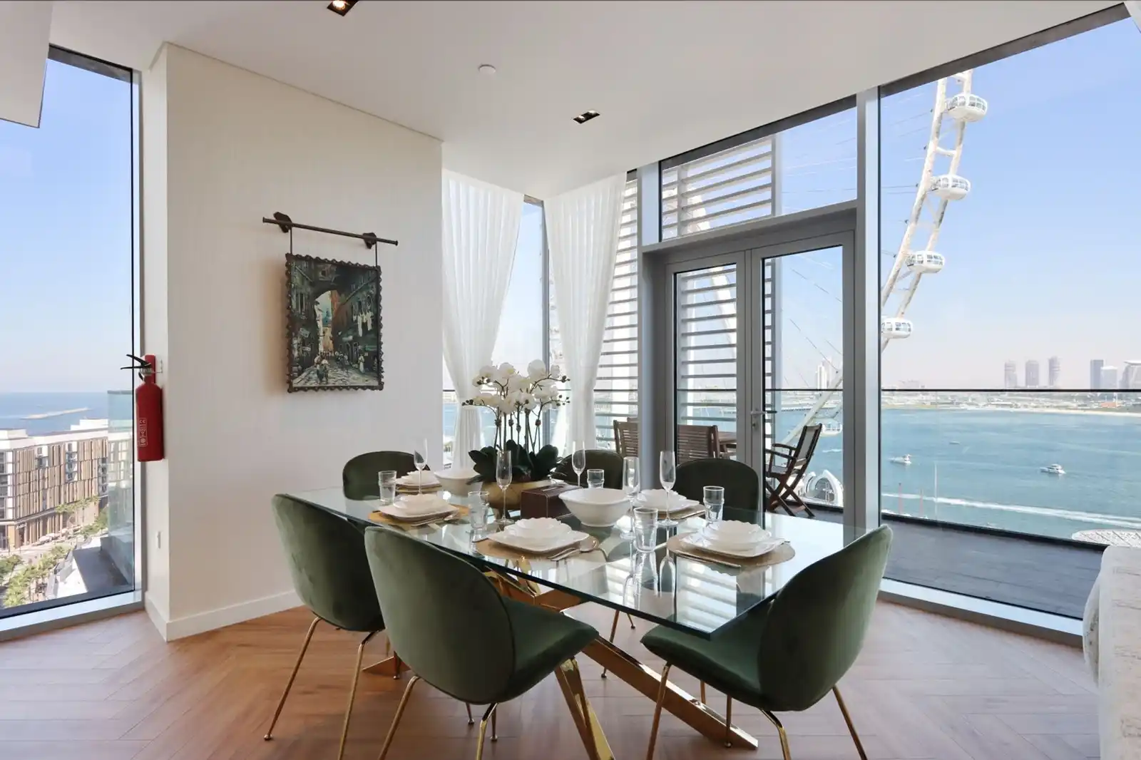 Ain Dubai Panorama: 3BR with Maid's Room, Dubai