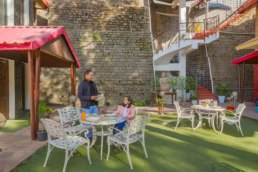Alaya Stays Golden Meadow Villa, Kasauli