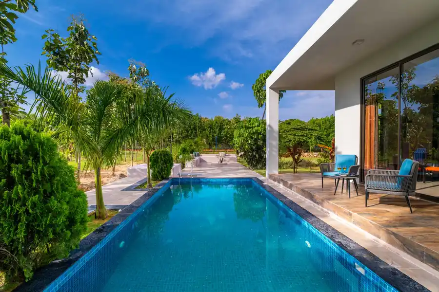 Albert Palms - A Longitude Signature, Bangalore