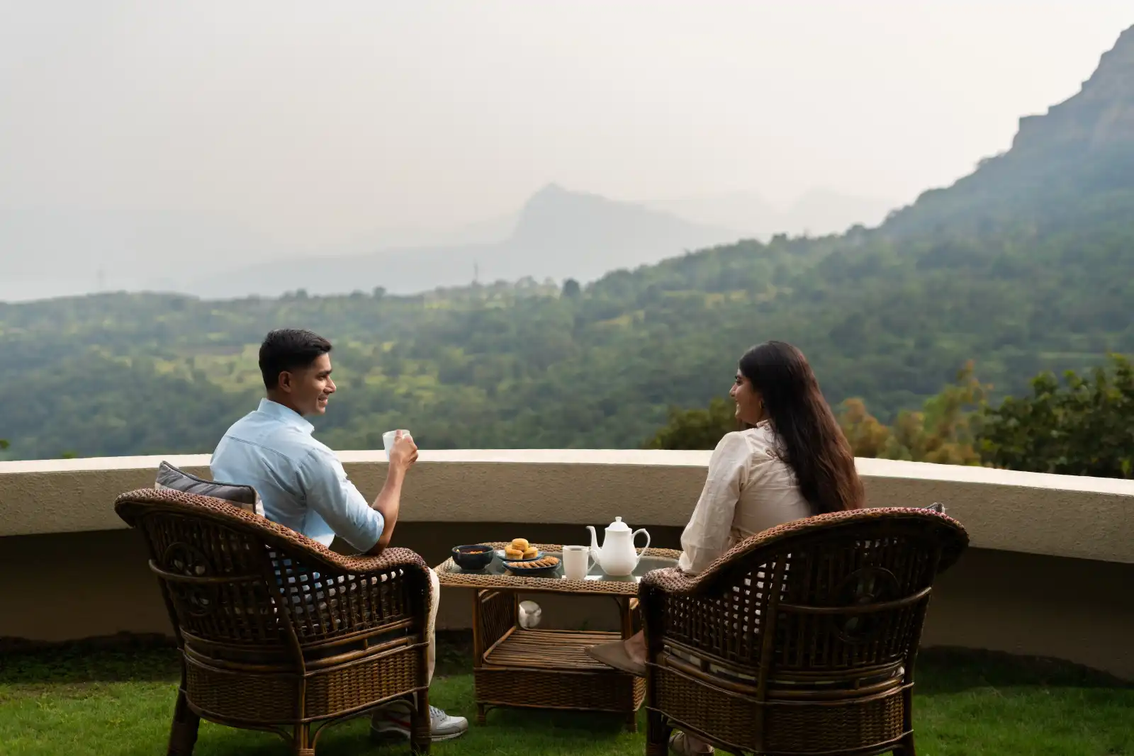 Alborz, Lonavala