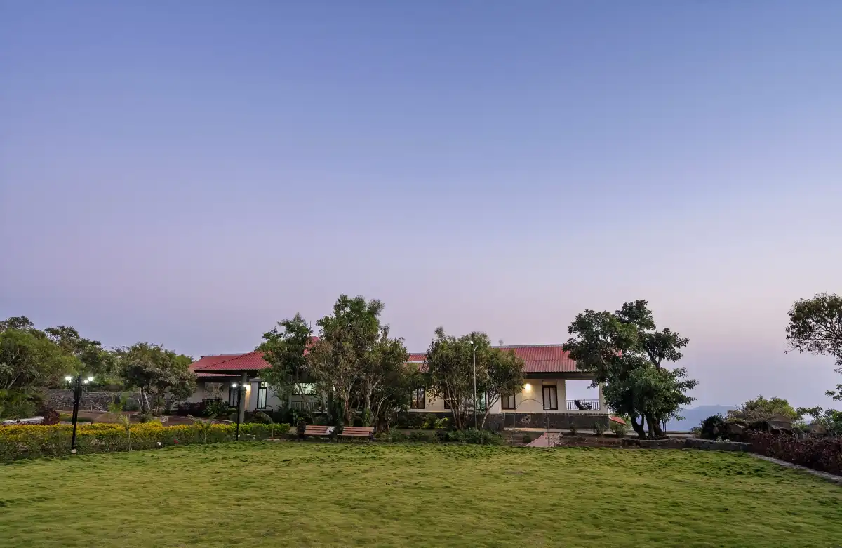 Alborz, Lonavala