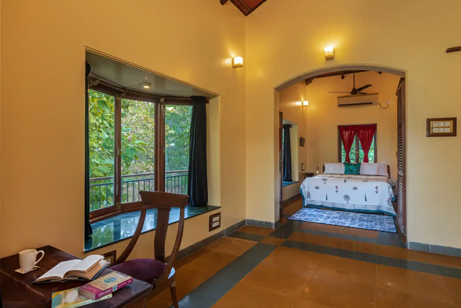 Alma Grove, Kashid