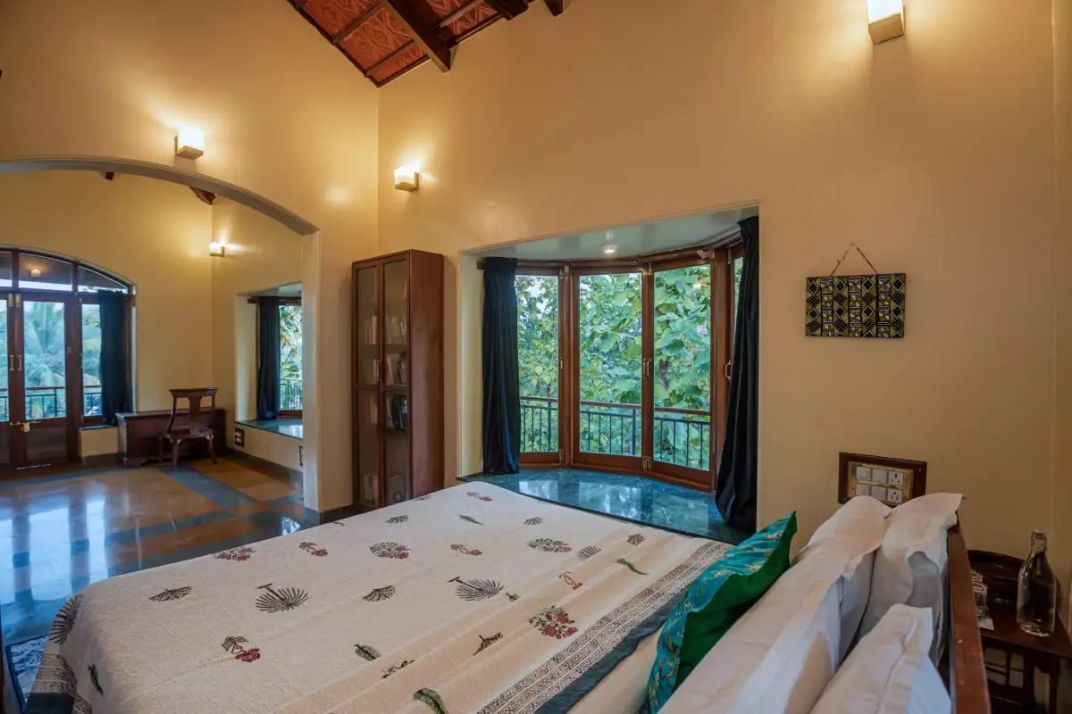 Alma Grove, Kashid