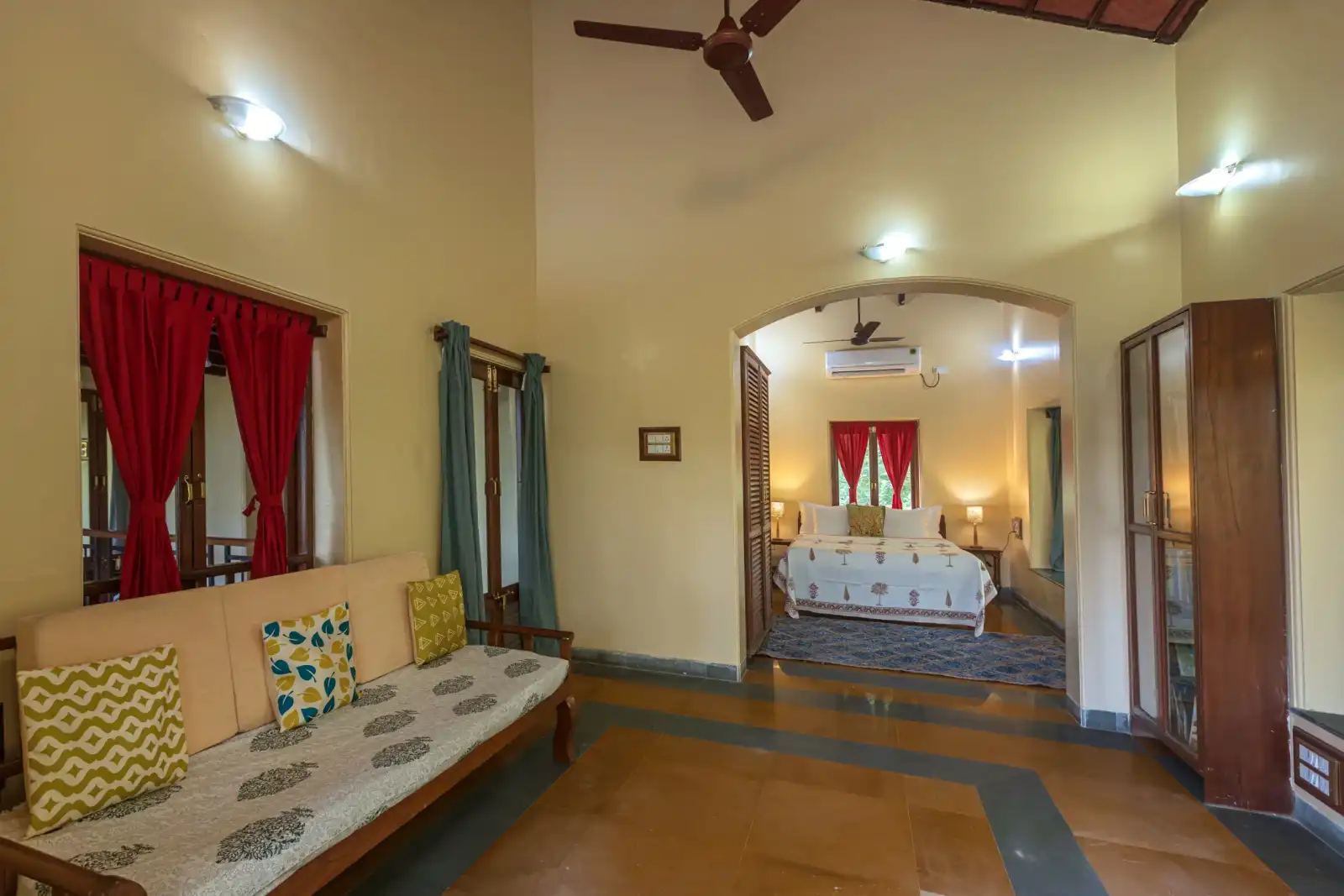 Alma Grove, Kashid