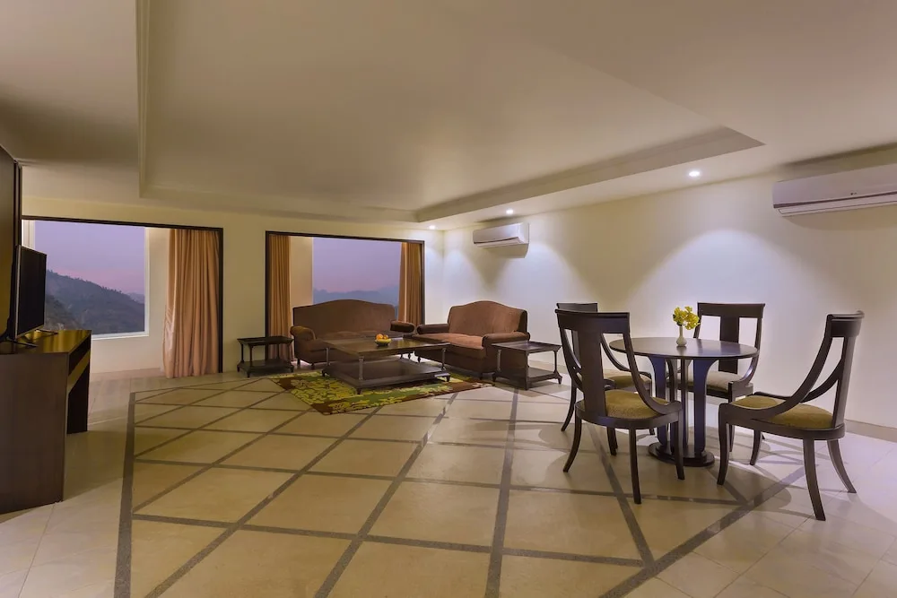 Aloha on the Ganges By Leisure Hotels Room