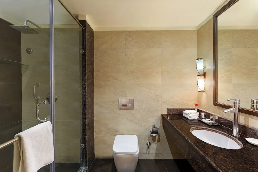Aloha on the Ganges By Leisure Hotels Bathroom