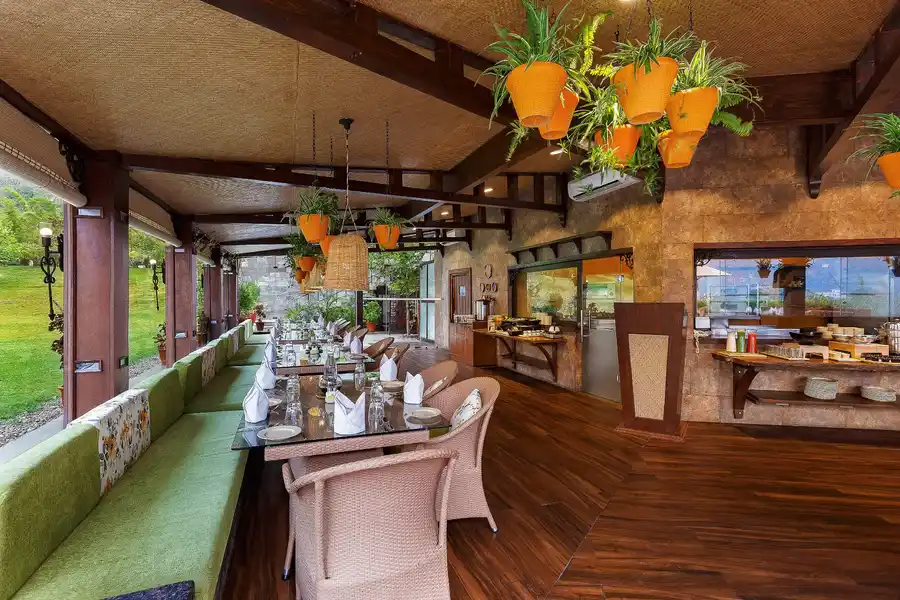 Aloha on the Ganges By Leisure Hotels Restaurant/Dining