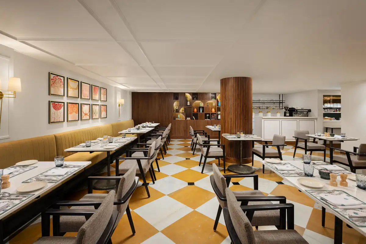 Aloha on the Ganges By Leisure Hotels Restaurant/Dining