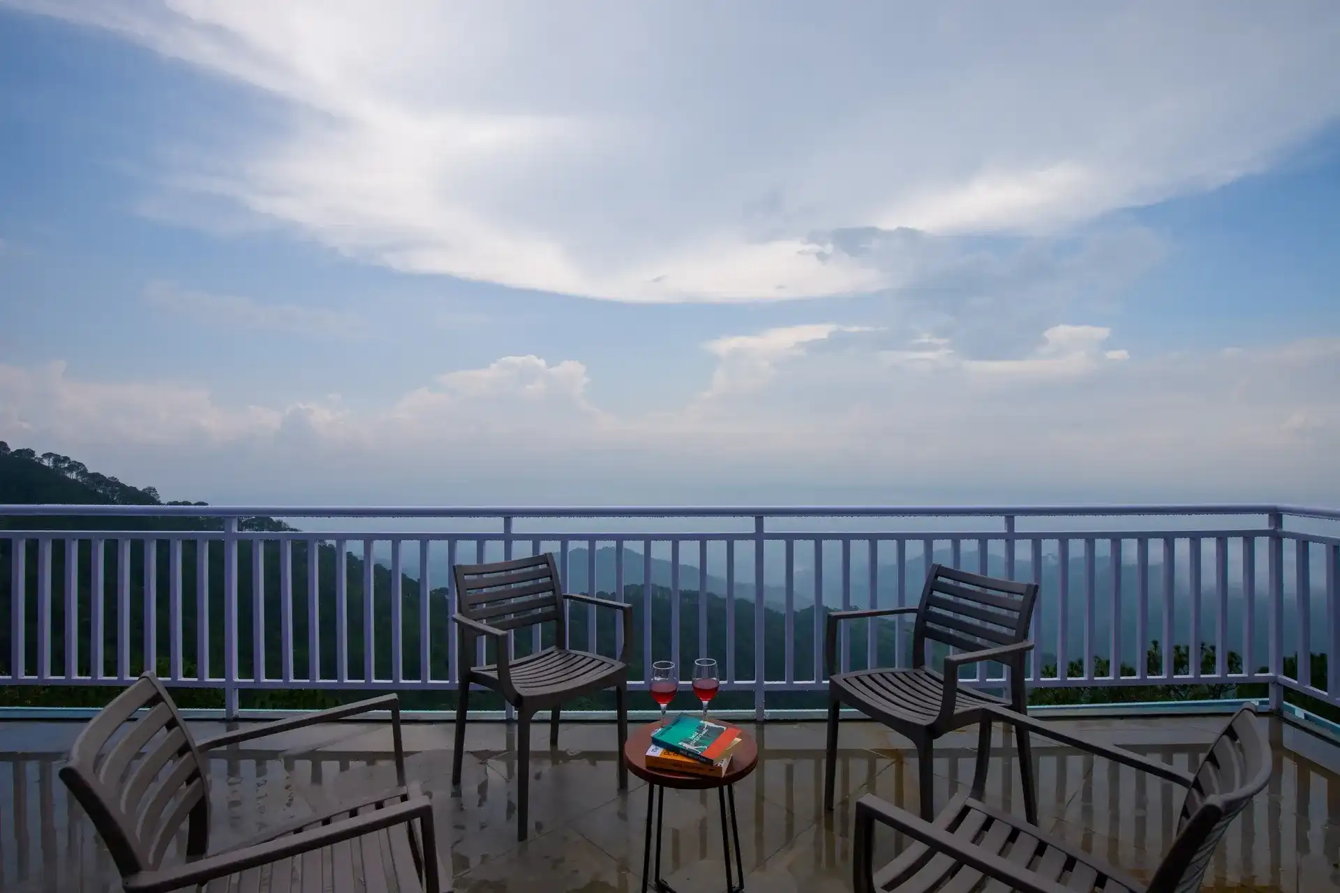 Alpenglow Skyline Estate, Kasauli