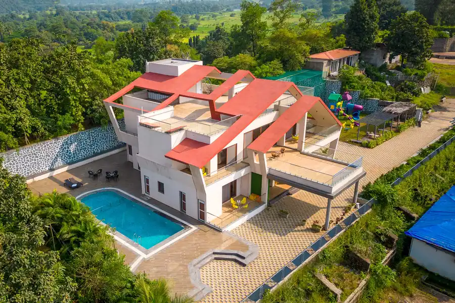 Amorist Villa, Karjat