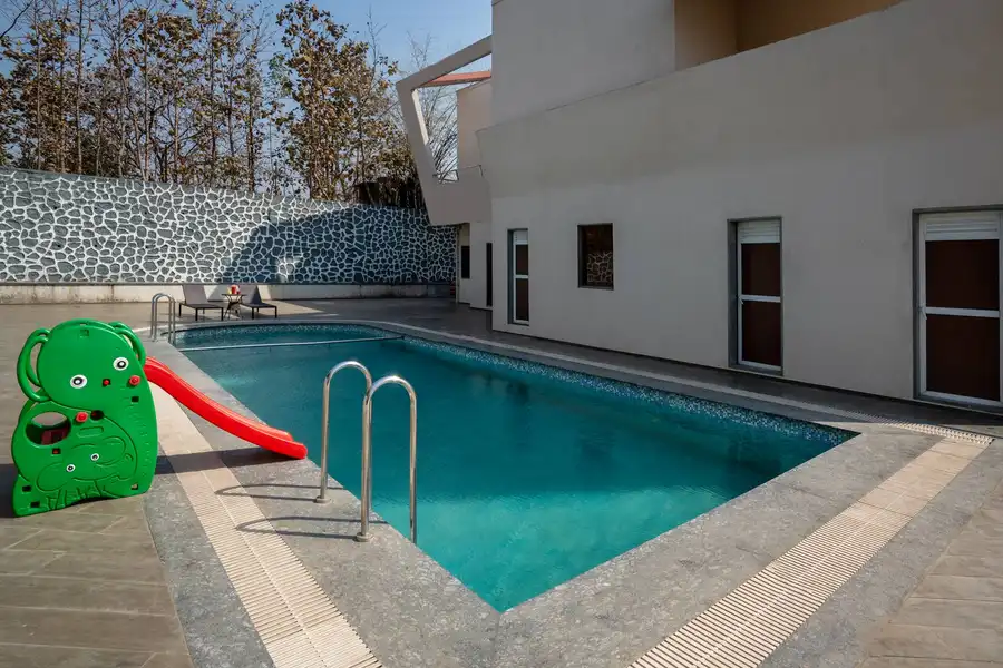 Amorist Villa, Karjat