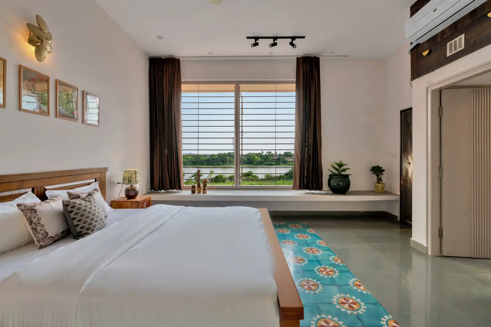 Amritam By the Lake, Denkanikottai