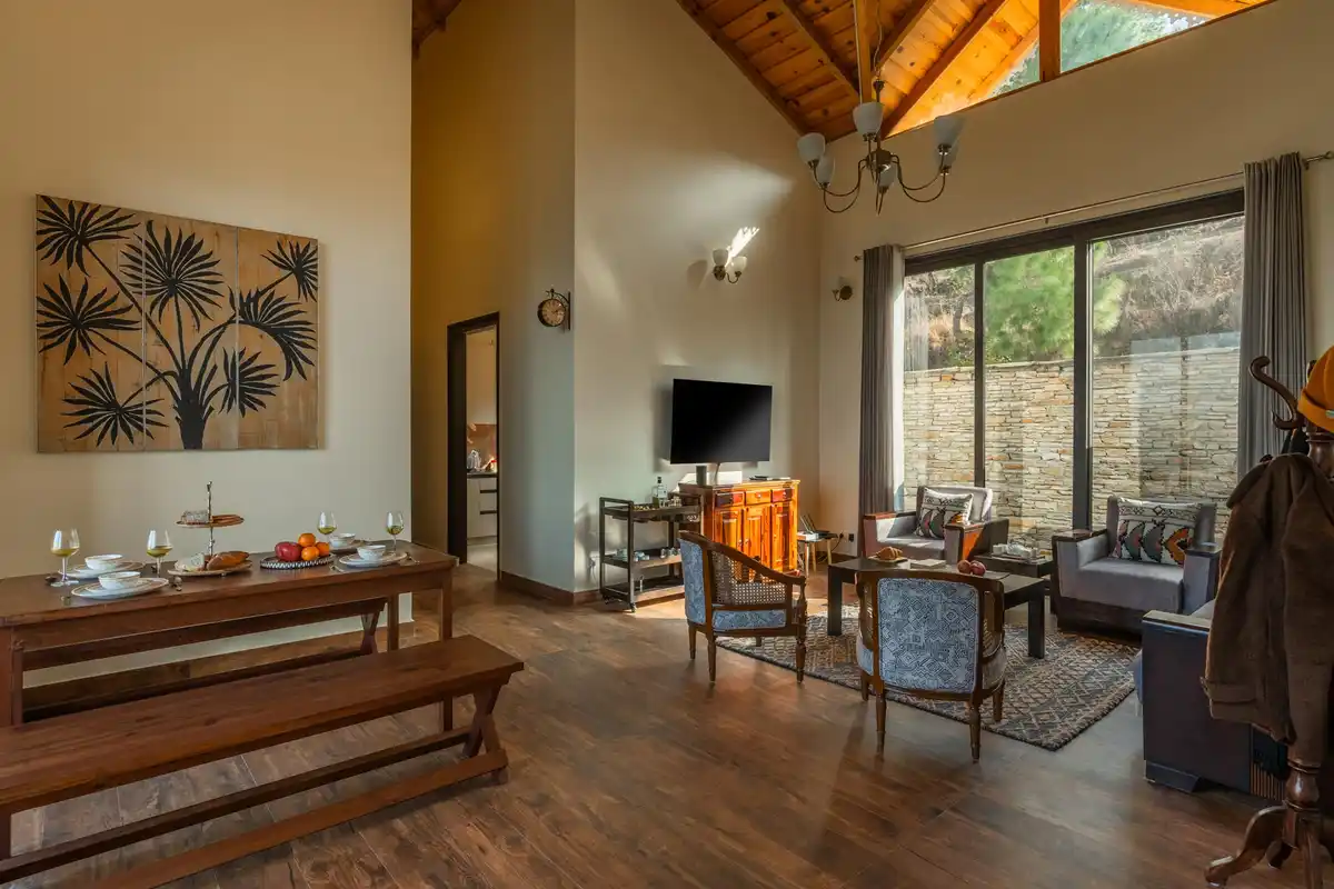 Amulyam Villa - Mukteshwar, Nainital