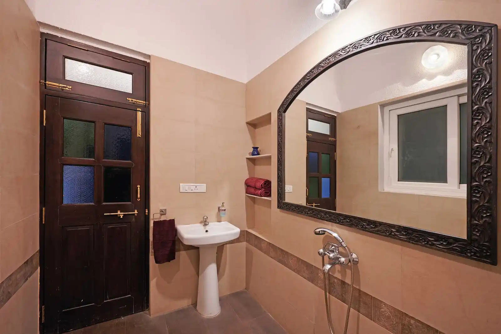 Ananda Villa, Lonavala
