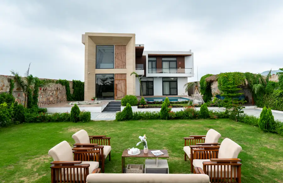 Angelo’s Farm, Jaipur