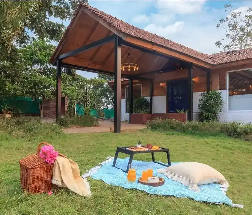 Anjee's Chalet, Karjat