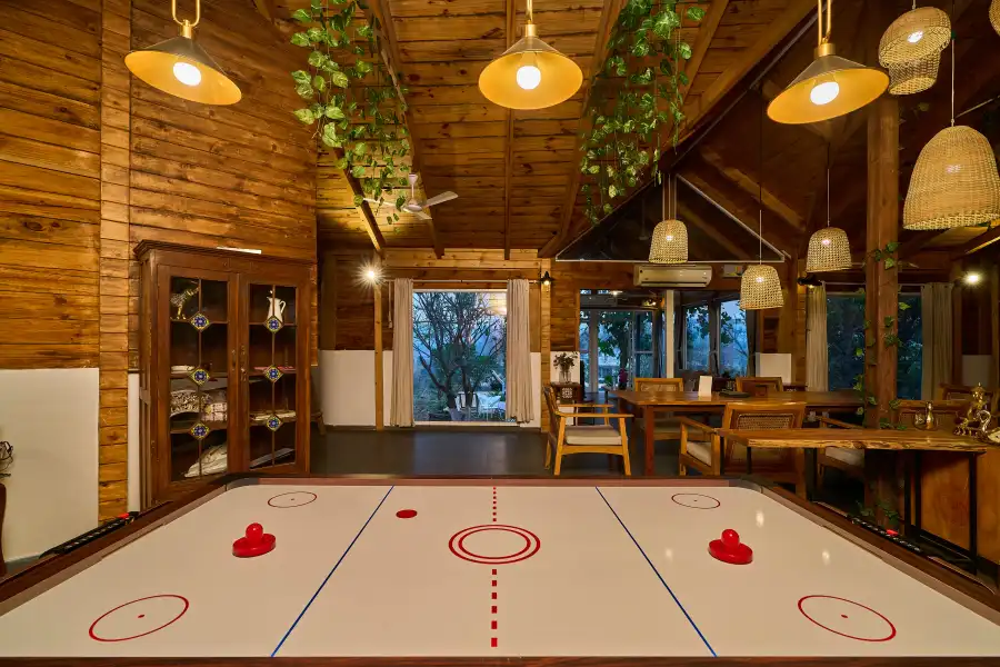 Anjee's Chalet, Karjat