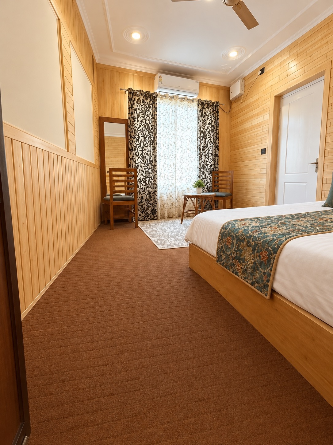 Anjeer Villa Resort Room