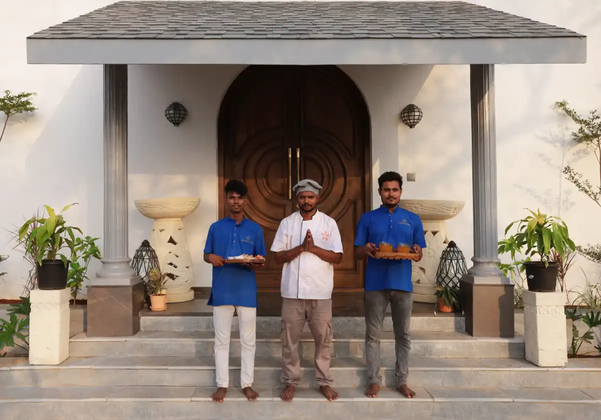 Antaraa, Karjat