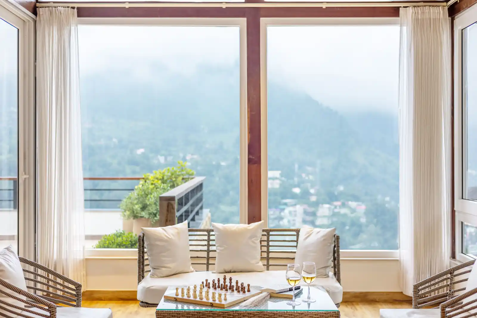 Antarmann Casa Ember, Bhimtal