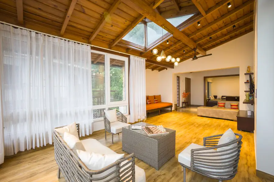Antarmann Casa Ember, Bhimtal