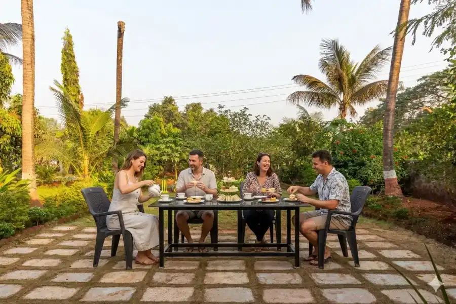 Apricus Farm, Karjat