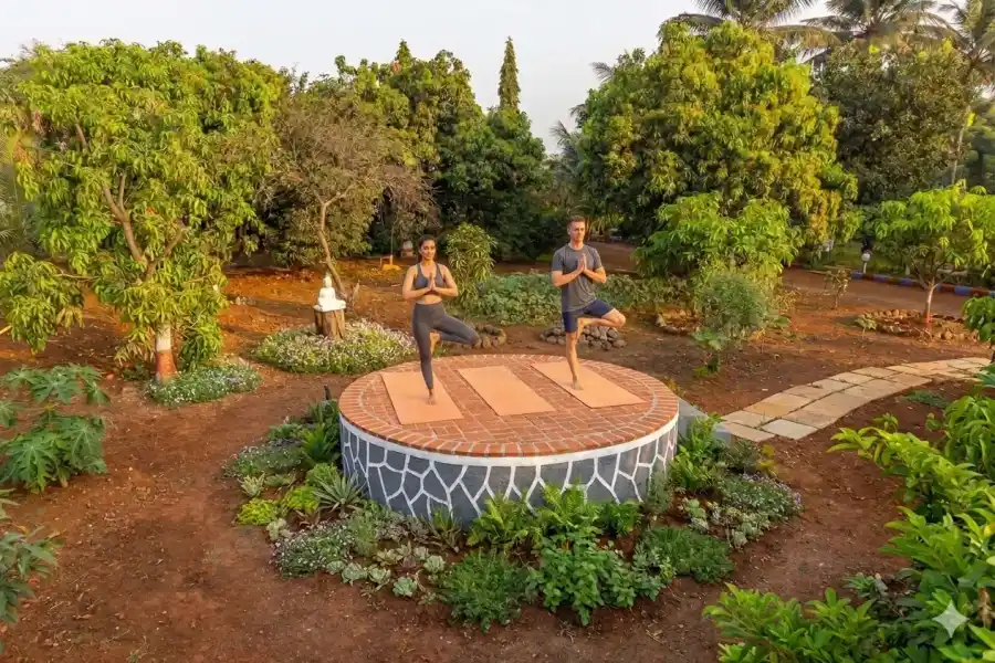 Apricus Farm, Karjat