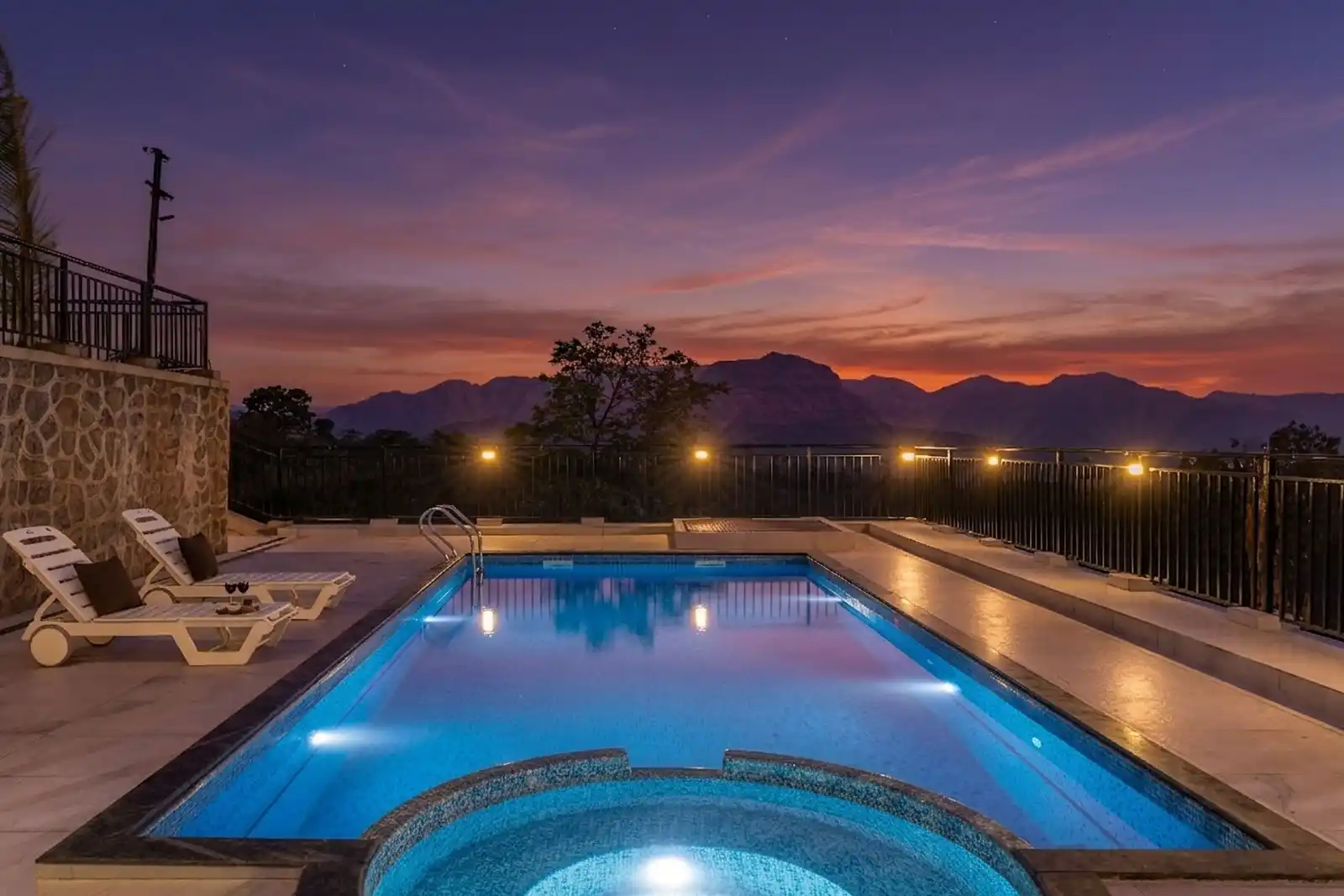 Aqua @ Earthy Escapes - Mulshi, Pune