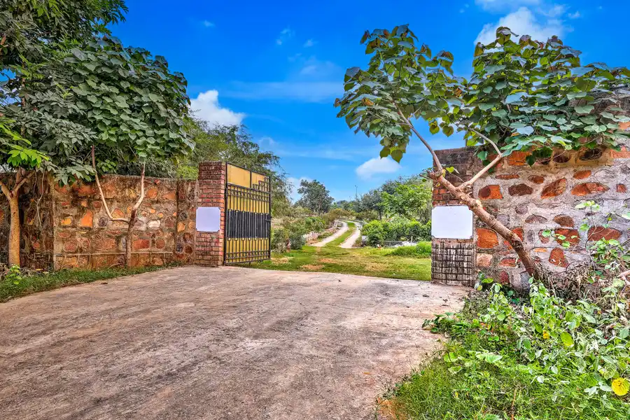 Aravale Farm, Delhi NCR