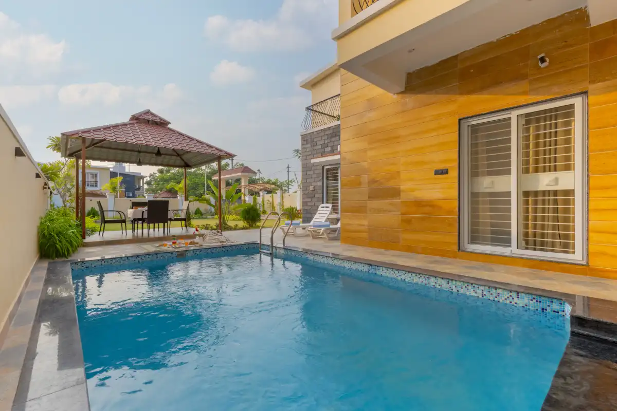 Aravilla-3-bedroom-private-pool-udaipur-aravalli-retreat-Lawns, Udaipur