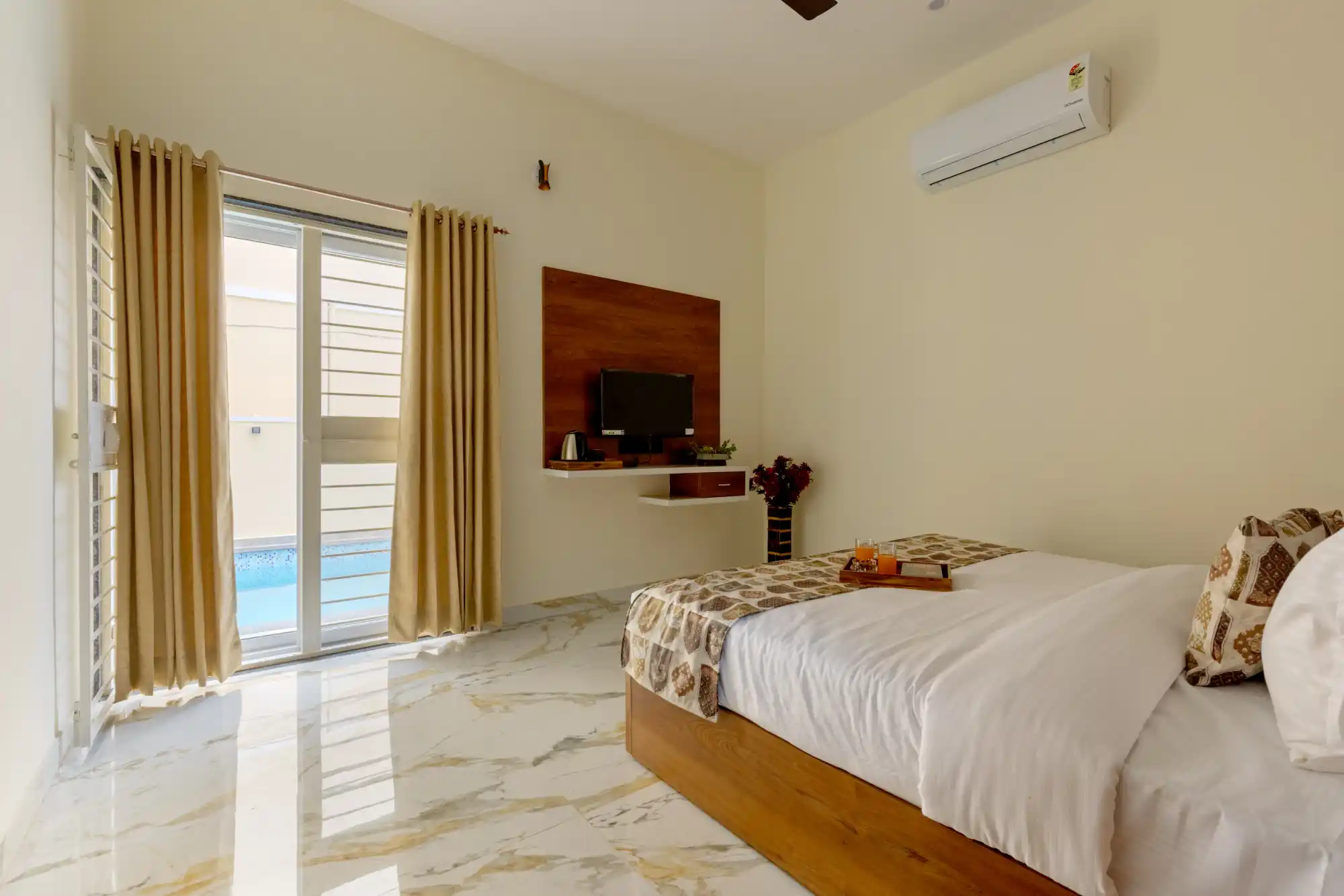Aravilla-3-bedroom-private-pool-udaipur-aravalli-retreat-Lawns, Udaipur