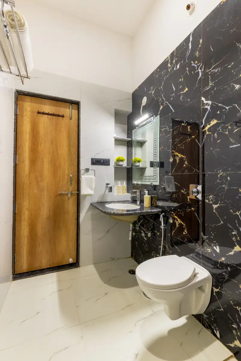 Aravilla-3-bedroom-private-pool-udaipur-aravalli-retreat-Lawns, Udaipur