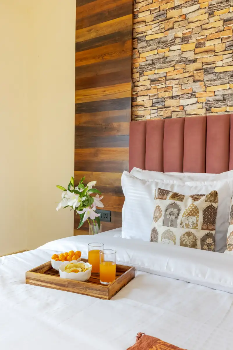 Aravilla-3-bedroom-private-pool-udaipur-aravalli-retreat-Lawns, Udaipur