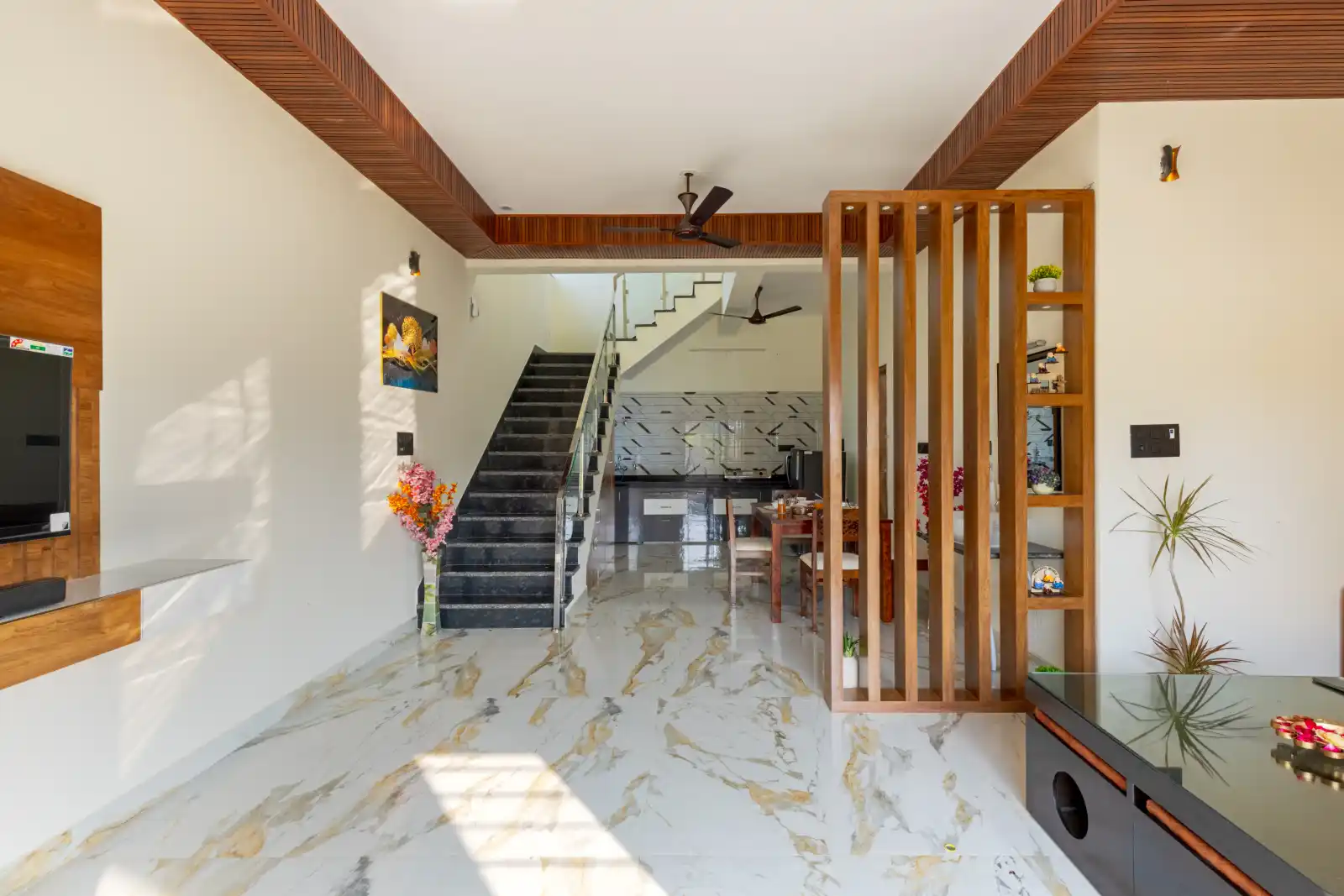 Aravilla-3-bedroom-private-pool-udaipur-aravalli-retreat-Lawns, Udaipur
