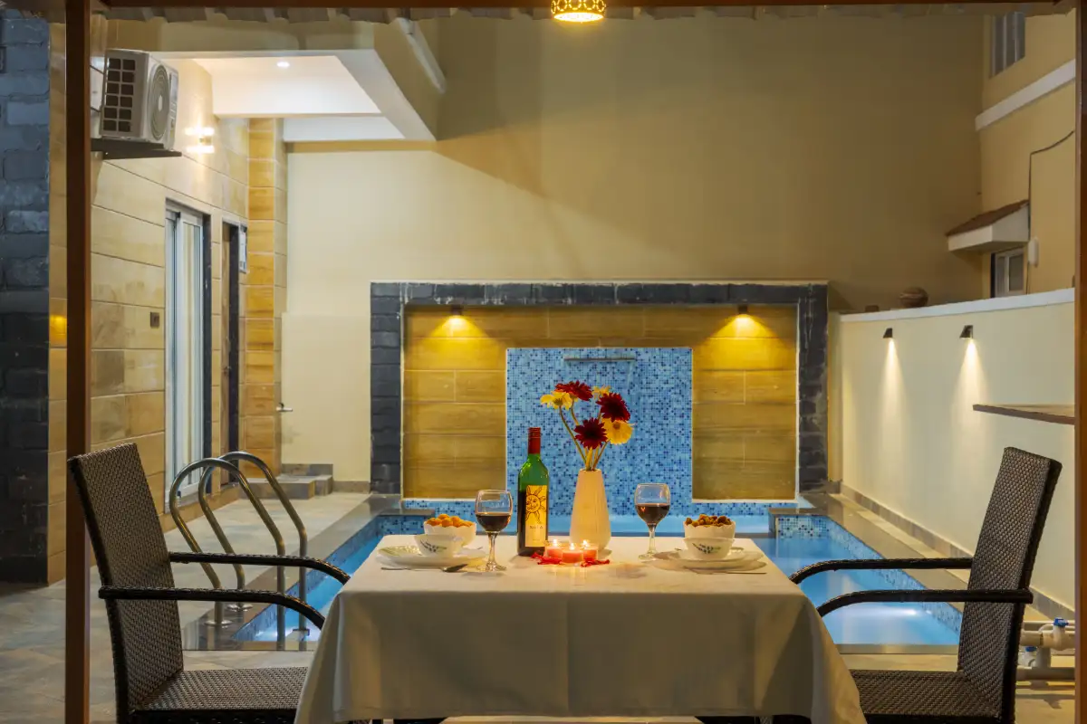 Aravilla-3-bedroom-private-pool-udaipur-aravalli-retreat-Lawns, Udaipur
