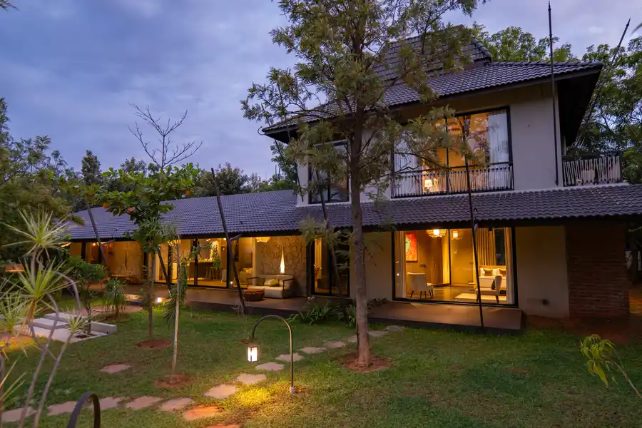 Arevana Evara, Bengaluru