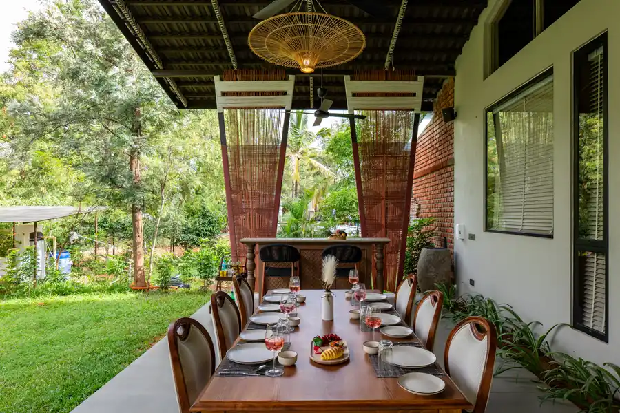 Arevana Evara, Bengaluru