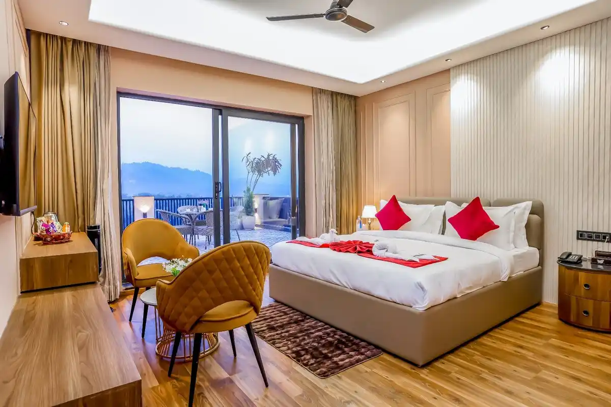 Arina Vedic Haveli Haridwar (2 Min walk for Ganga Ghat) Room