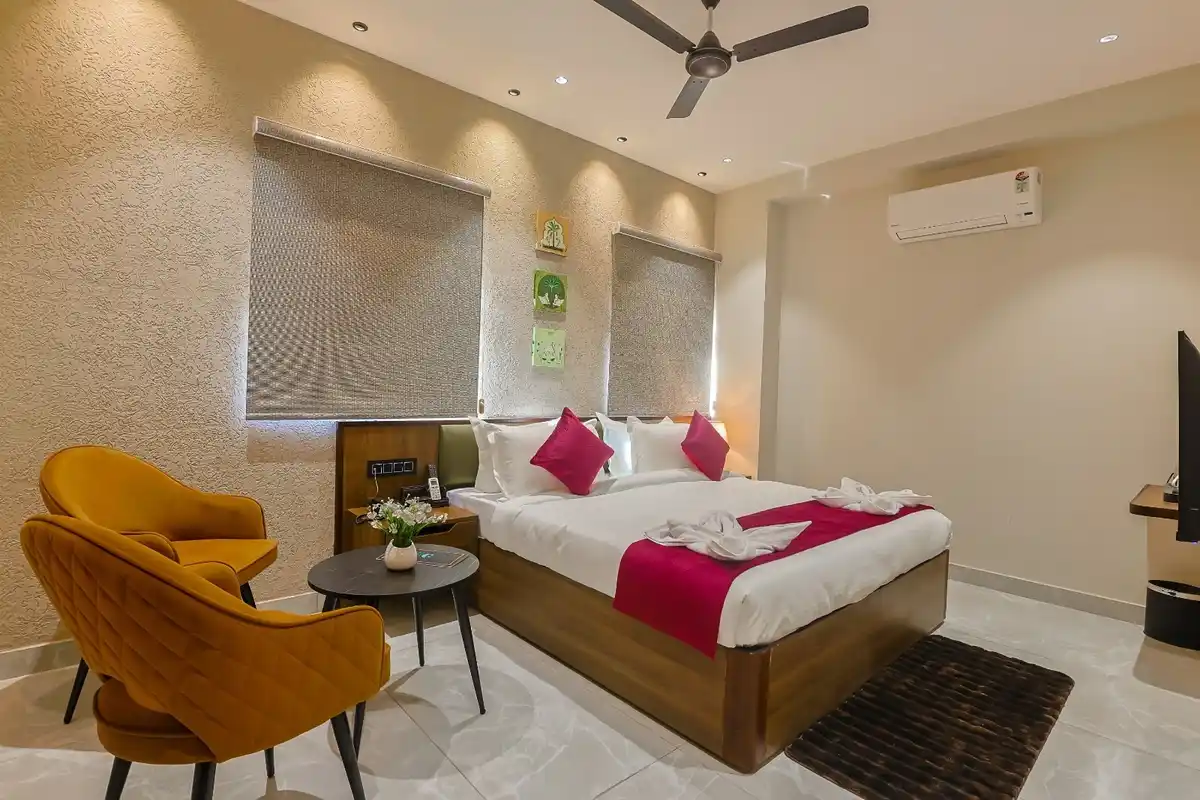 Arina Vedic Haveli Haridwar (2 Min walk for Ganga Ghat) Room