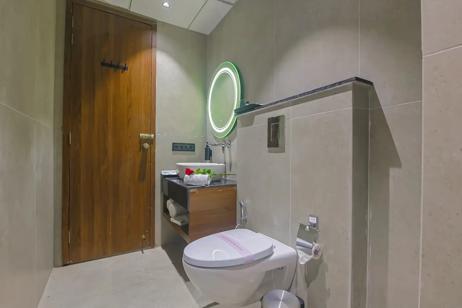Arina Vedic Haveli Haridwar (2 Min walk for Ganga Ghat) Washroom