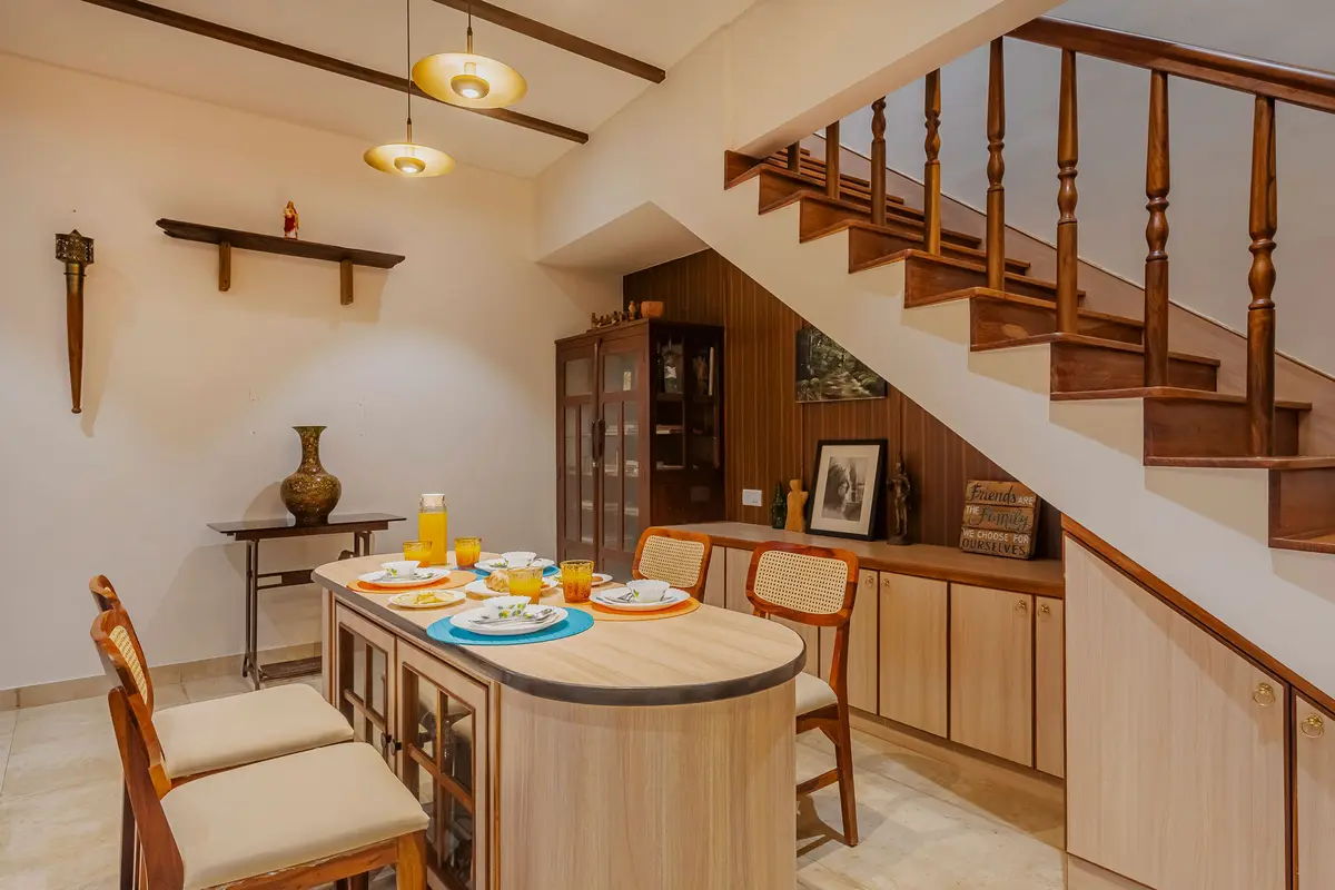 Artful Escape, Alibaug