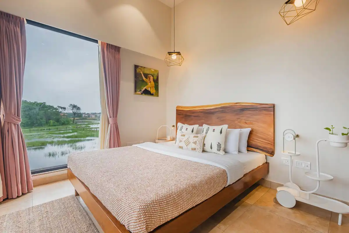 Artful Escape, Alibaug
