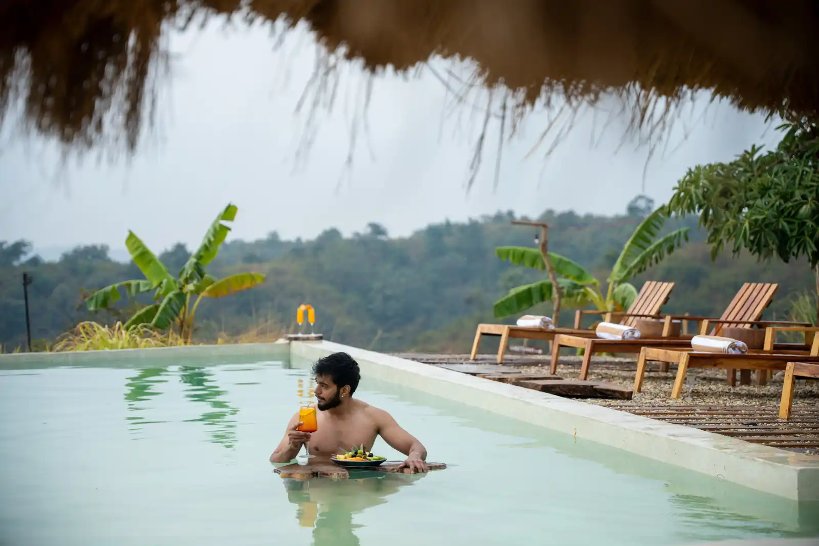 Artisanal Heights W/ Jacuzzi And Infinity Pool, Una