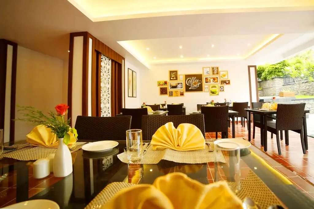 Athirappilly Green Trees Resort Restaurant/Dining